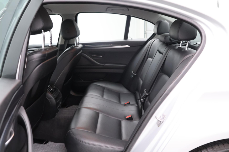 BMW Řada 5 2.0 520d 135kW Aut. Xenon Navi CZ