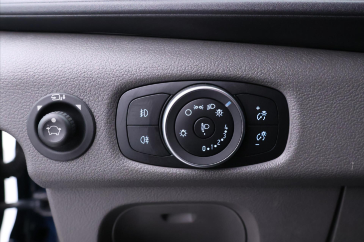 Ford Transit 2,0 TDCI 96kW L2 9-Míst CZ DPH