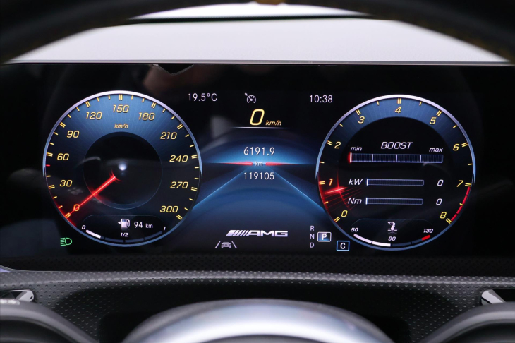 Mercedes-Benz Třídy A 2,0 310kW 45s AMG 4MATIC+ DPH