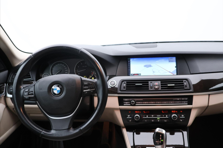 BMW Řada 5 3,0 523i 150kW FS21