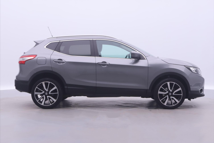 Nissan Qashqai 1,2 DIG-T 85kW Aut. CZ Tekna
