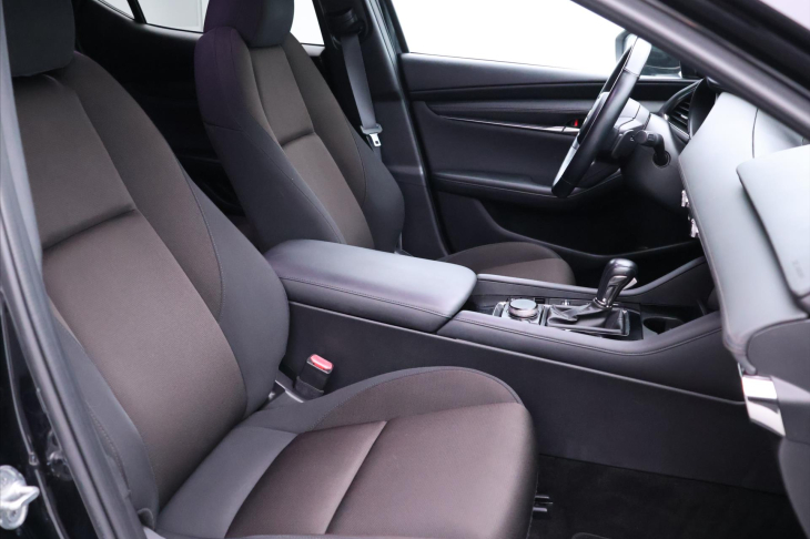 Mazda 3 2,0 Skyactiv-G Aut. Selection