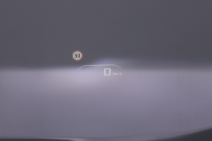 BMW M5 4,4 V8 441kW xDrive Individual DPH CZ