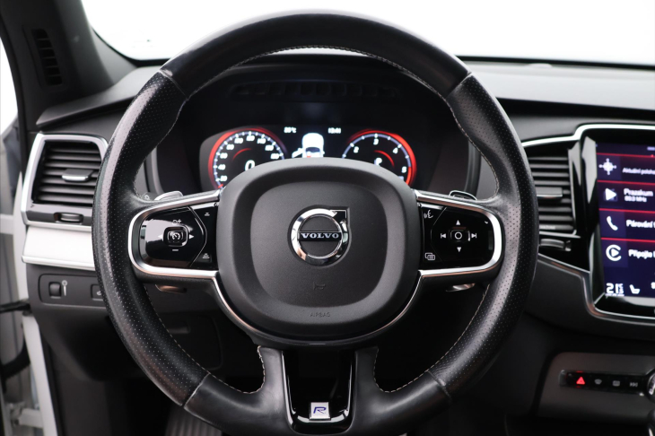 Volvo XC90 2,0 D5 165kW AWD Aut. R-Design