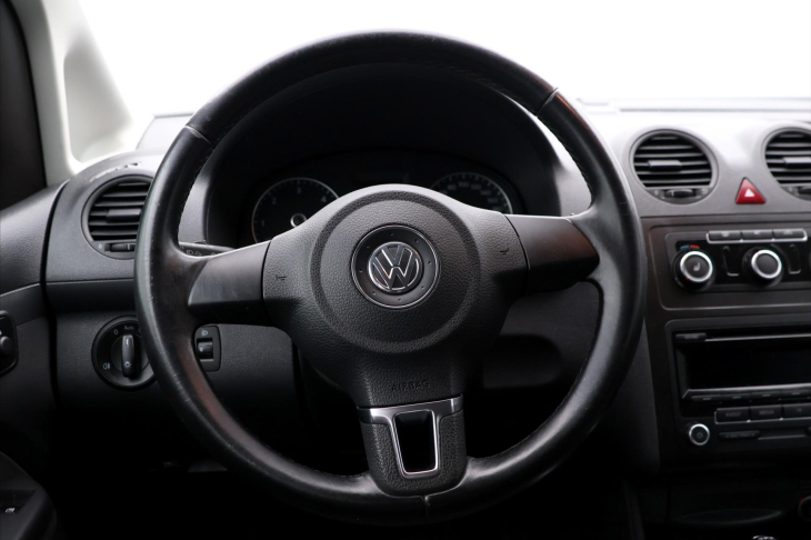 Volkswagen Caddy 1,6 TDI 75kW DSG Tažné Serv.Kn