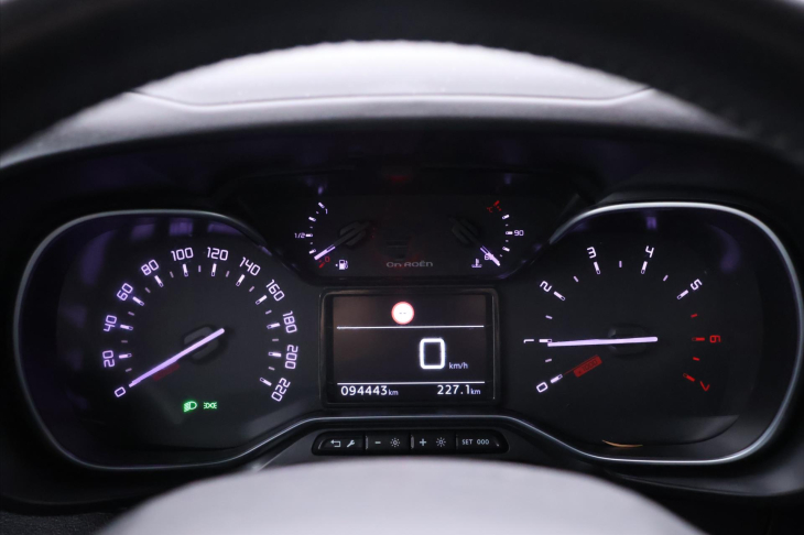 Citroën Berlingo 1,2 PT 81kW Feel CZ Serv. kniha