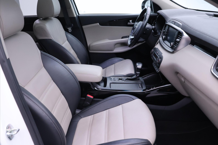 Kia Sorento 2,2 CRDi 147kW 4x4 Premium Záruka