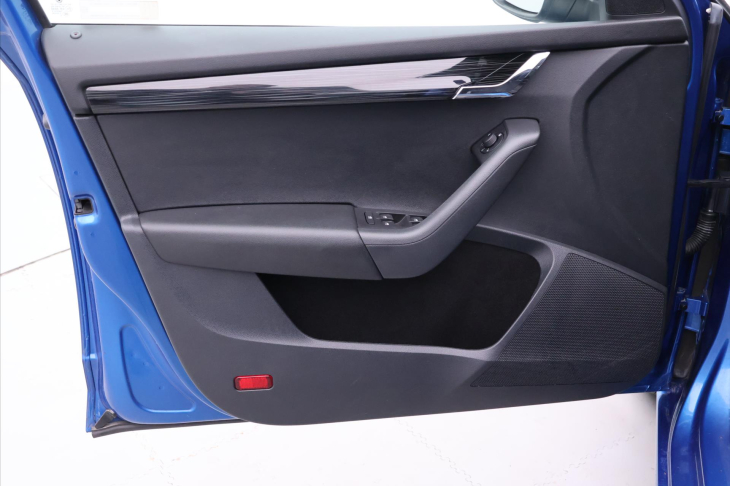 Škoda Octavia 1,6 TDI LEDCZ DPH 1.Maj.