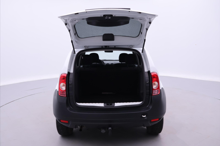 Dacia Duster 1,6 16V 77kW Serv.kn. Tažné