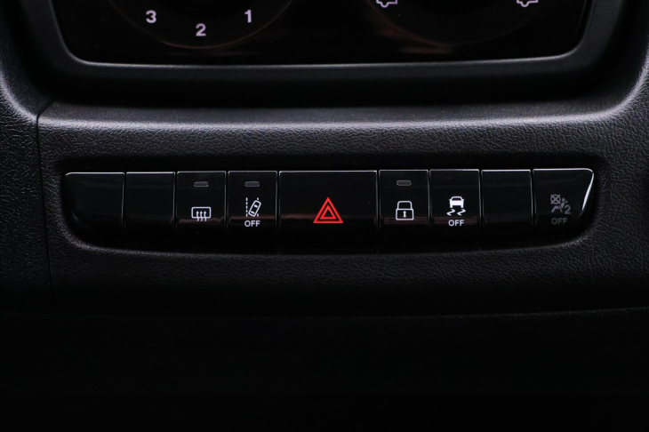 Toyota Proace Max 2,2 D-4D 88kW CZ Klima DPH L2H2