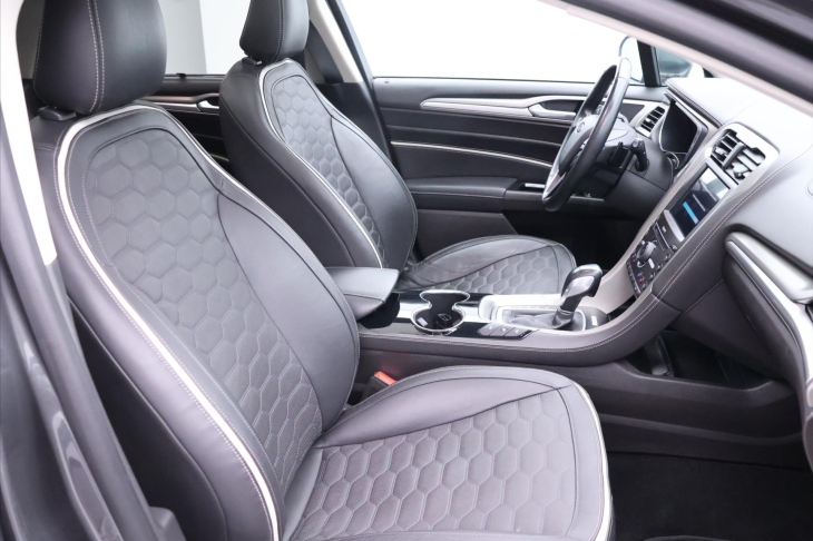 Ford Mondeo 2,0 TDCI 154kW Vignale Aut.