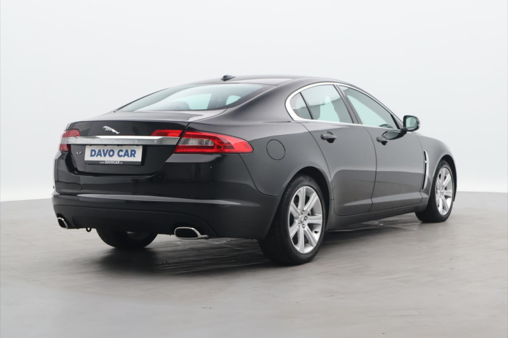 Jaguar XF 3,0 D 155kW Luxury