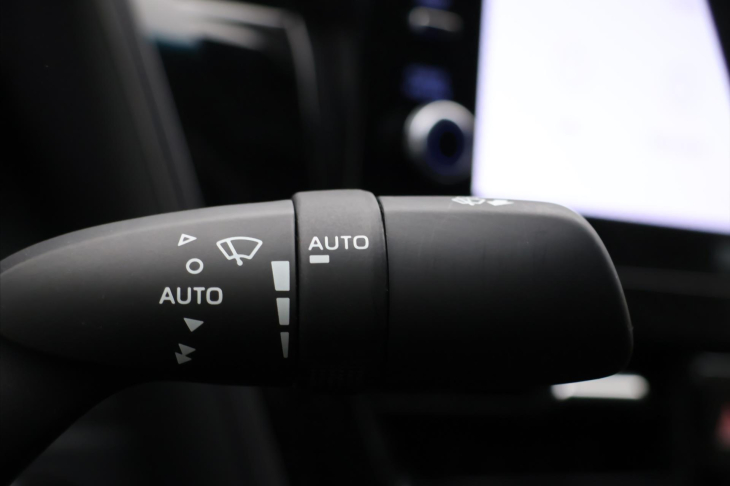 Toyota Camry 2,5 HB Executive CVT CZ DPH