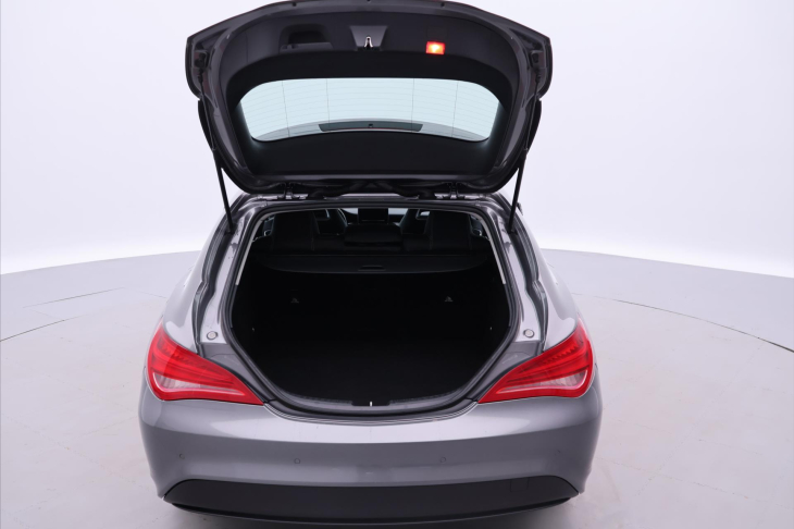 Mercedes-Benz CLA 2.1 200CDi 100kW Aut. Xenon