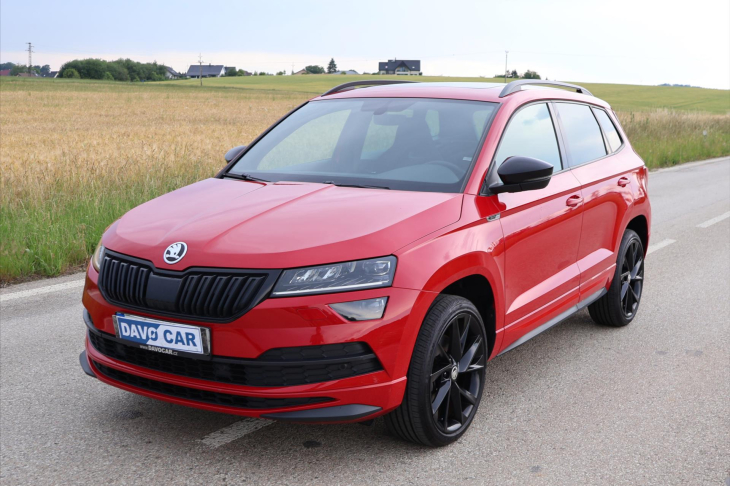 Škoda Karoq 1.5 TSI Sportline Virtual 1.Maj