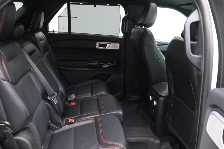 Ford Explorer 3,0 V6 267kW EcoBoost 4x4 CZ DPH