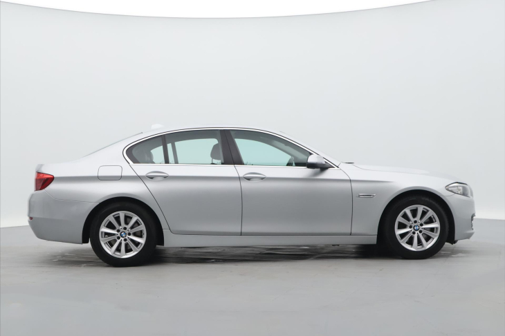 BMW Řada 5 2,0 525d 160kW xDrive Aut. CZ