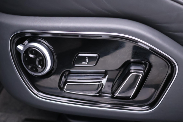 Audi A8 6,3 FSI W12 Quatrro Tiptronic 368kW