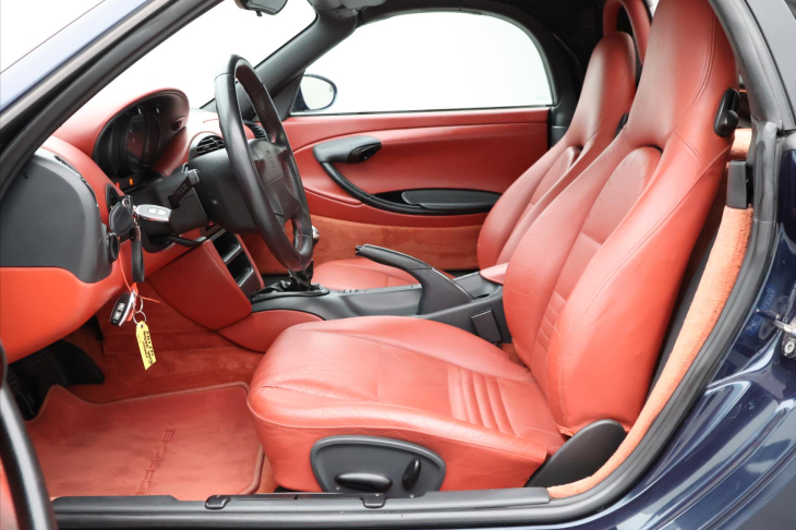 Porsche Boxster 2,5 i 150kW Aut.Klima Kůže