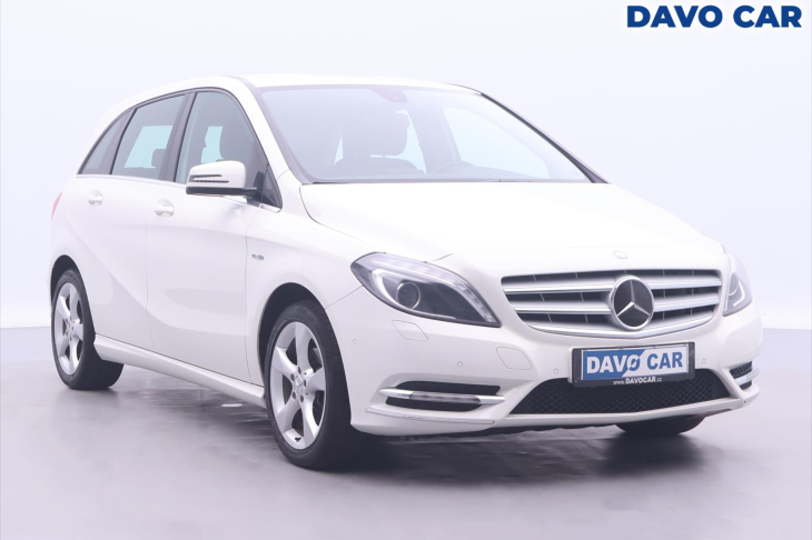 Mercedes-Benz Třídy B 1,6 180 90kW Xenon, Serv.kn.