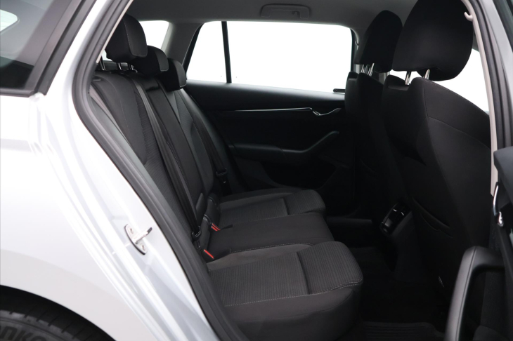 Škoda Octavia 2,0 TDI 85kW CZ 1.Maj DPH LED
