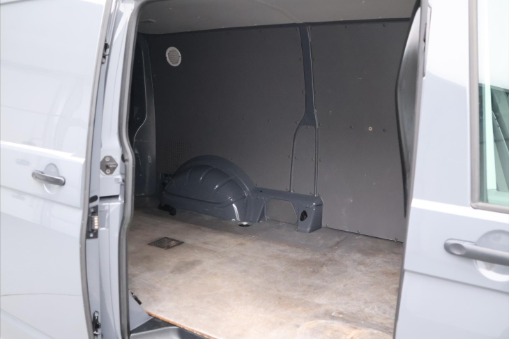 Volkswagen Transporter 2,0 TDI 110kW Long Klima DPH
