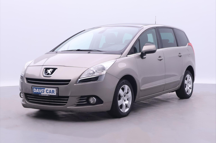 Peugeot 5008 1,6 HDI 82kW Family CZ