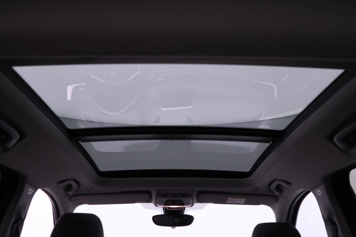 BMW X1 2,0 20i xDrive 141kW Aut. CZ