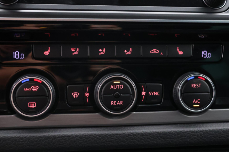 Volkswagen Multivan 2,0 TDI 150kW DSG Bulli Edition