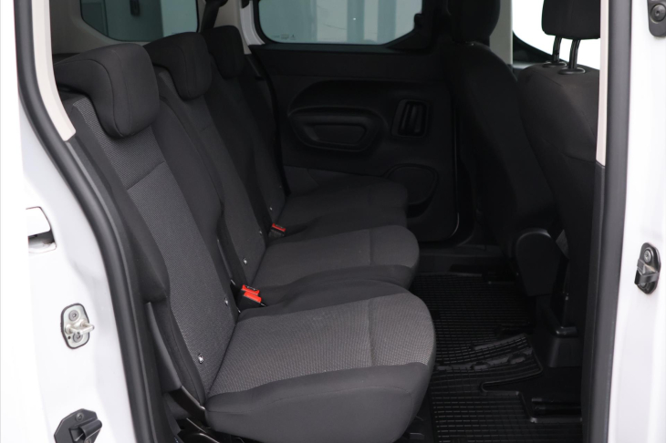 Peugeot Rifter 1,5 HDI Active CZ 1.Maj DPH