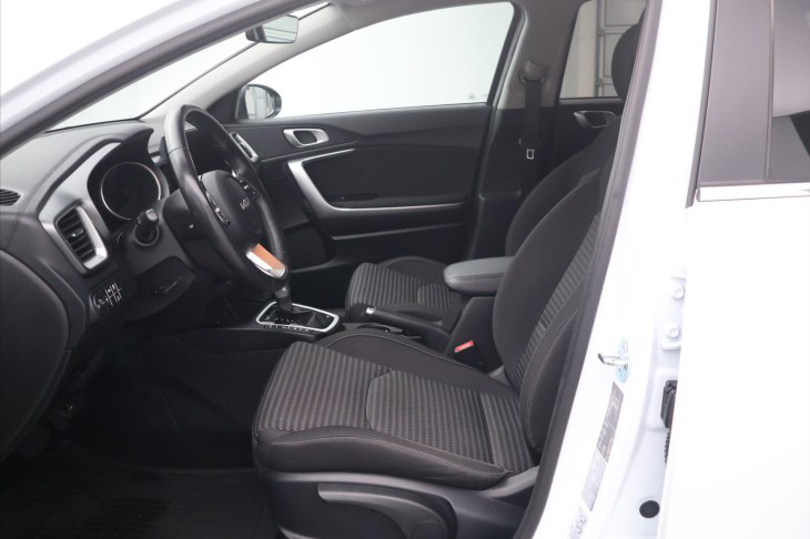Kia Ceed SW 1,5 T-GDI 118kW TOP DCT CZ