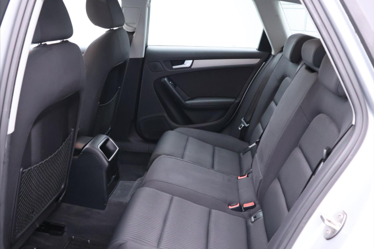 Audi A4 2,0 TDI 105kW Aut. CZ Klima