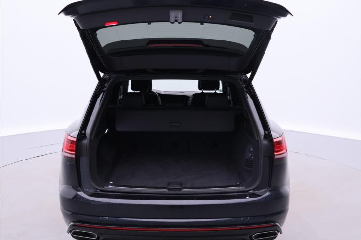 Volkswagen Touareg 3,0 TDI 210kW 4M R-Line DPH