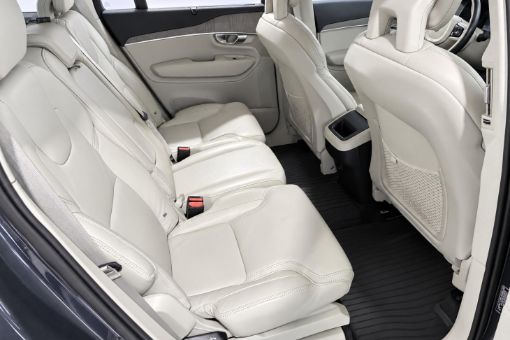 Volvo XC90 2,0 B5 173kW CZ 4X4 DPH Inscription