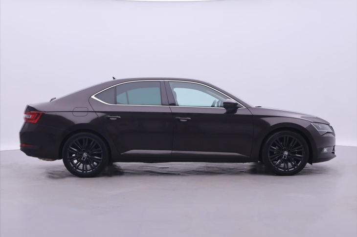 Škoda Superb 2,0 TSI 162kW DSG CZ Style