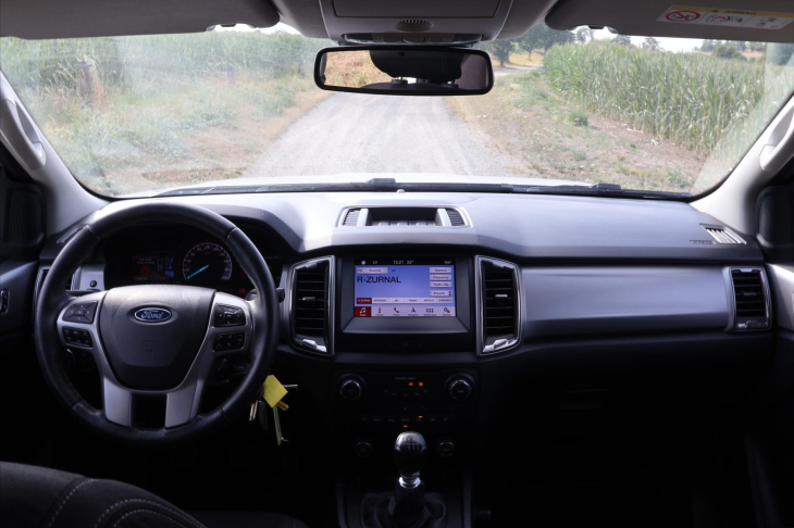 Ford Ranger 2,0 TDCi 125kW XLT CZ DPH Tažné