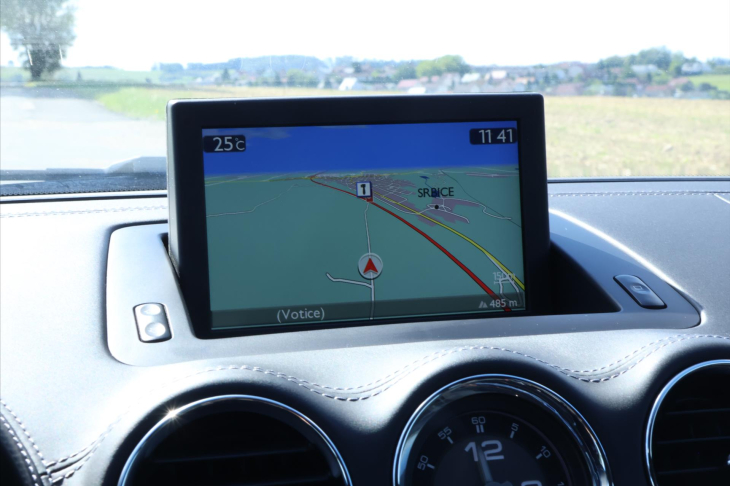 Peugeot RCZ 1,6 16V 147kW Allure Navi