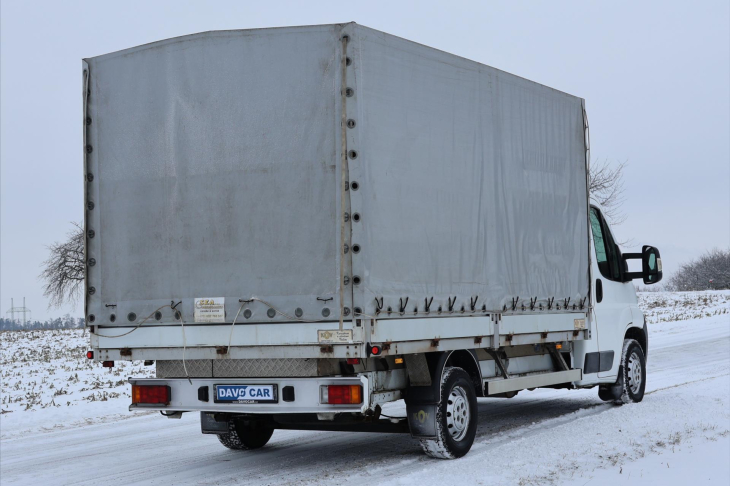 Peugeot Boxer 2,2 HDi 88kW L4H3 CZ 8 palet