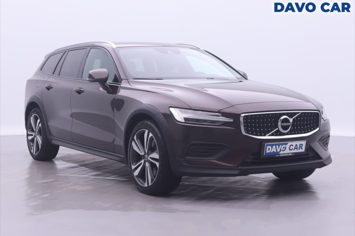 Volvo V60 2,0 D4 Drive-E Aut. AWD CZ DPH