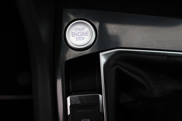 Volkswagen Tiguan 2,0 TDI 110kW Comfortline CZ