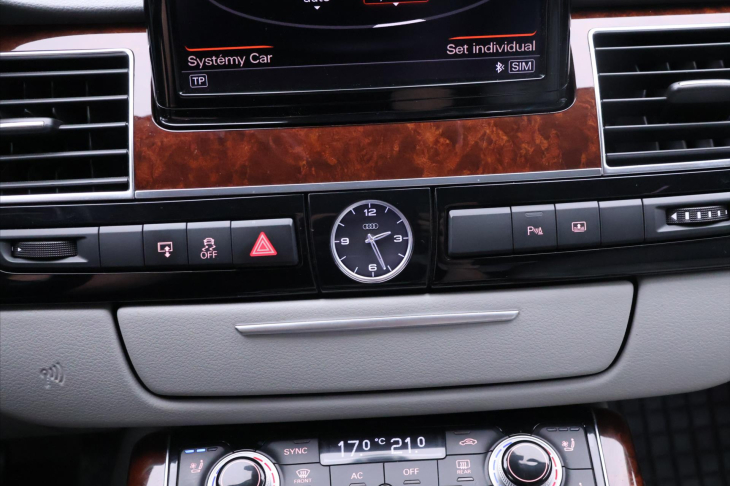 Audi A8 4,2 FSI 273kW Quattro Tiptronic