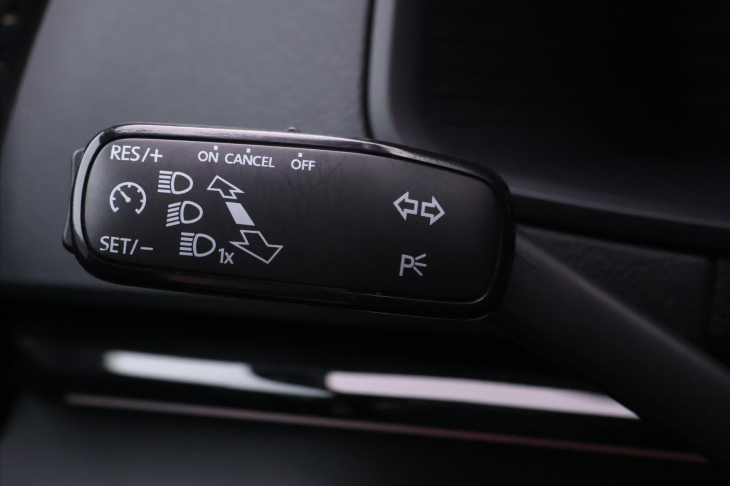 Škoda Karoq 1,5 TSI DSG Sportline 1Maj DPH