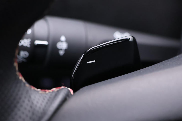 DS Automobiles DS4 1,6 PureTech 165kW Aut. CZ