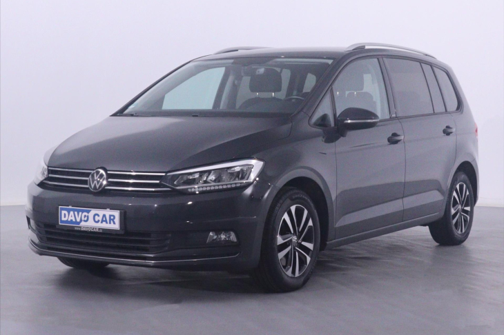 Volkswagen Touran 2,0 TDI LED Navi DPH 1.Maj