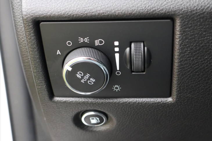 Jeep Grand Cherokee 3,0 CRDI 184kW CZ Edition S