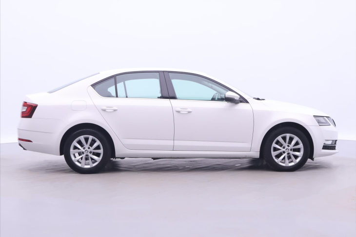 Škoda Octavia 1,6 TDI 81kW Style CZ