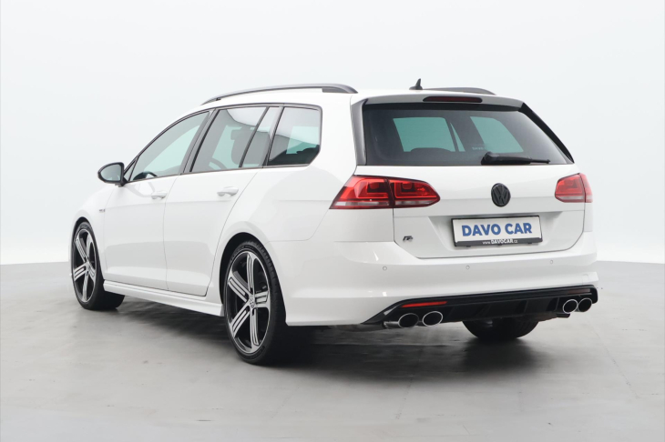 Volkswagen Golf 2,0 TSI R 221kW DSG 4M 1.Maj