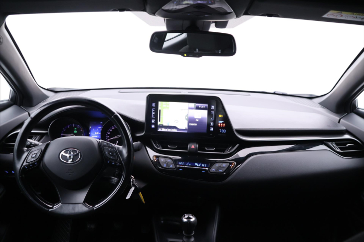 Toyota C-HR 1,2 Turbo 85kW CZ Serv.kniha