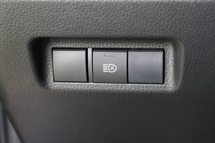 Toyota RAV4 2,5 131kW Hybrid Navigace