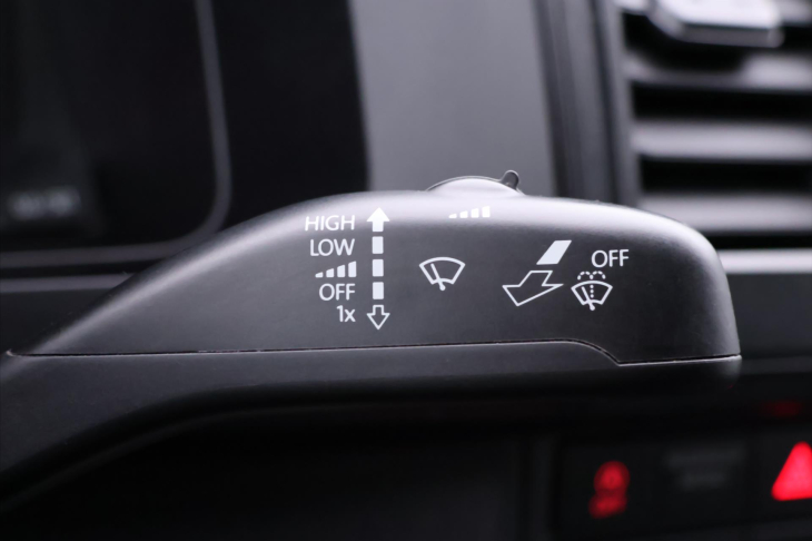 Volkswagen Transporter 2,0 TDI 110kW Long Tažné